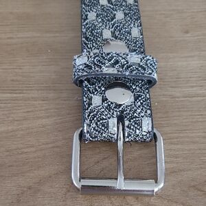 Stylish Black and Silver Men's Belt
